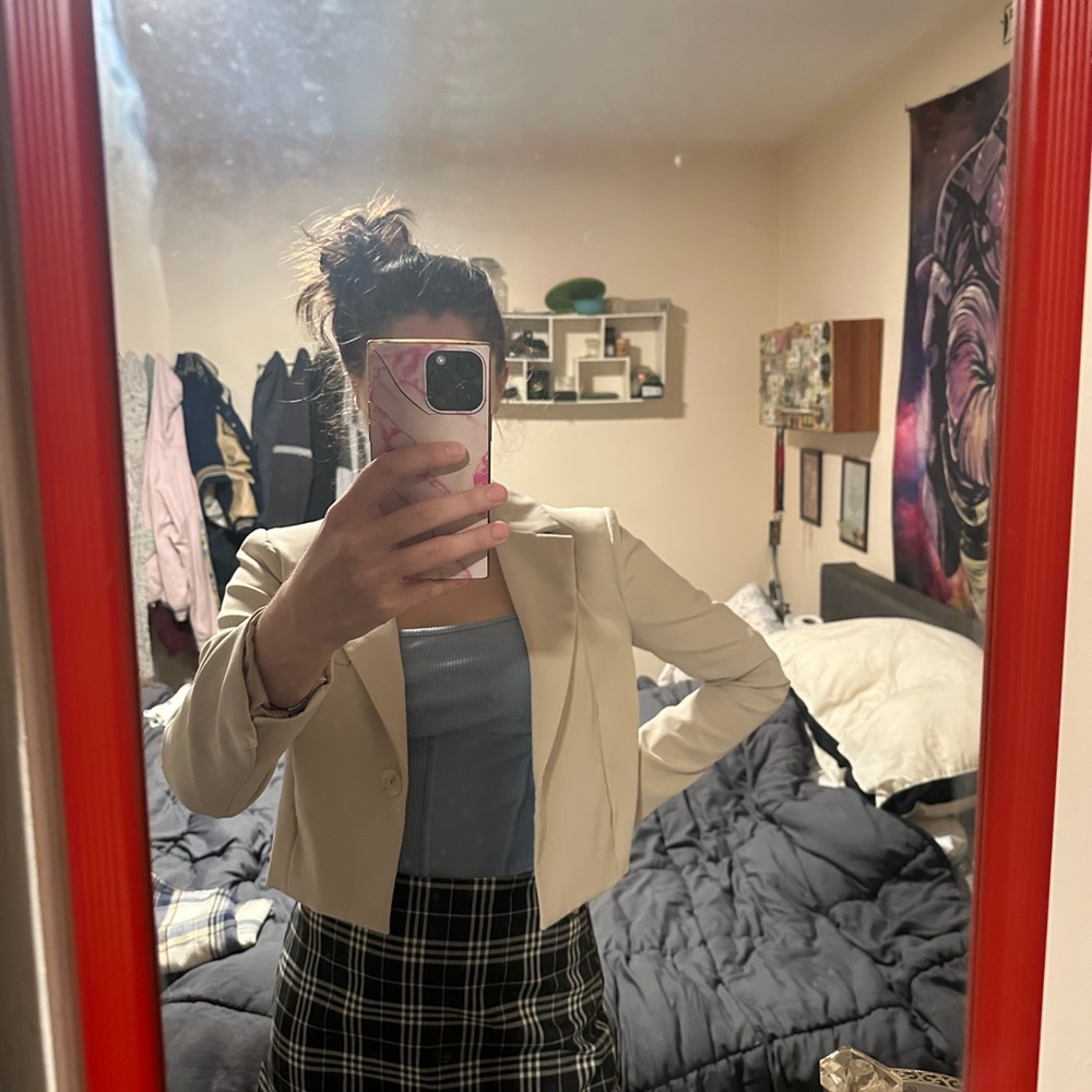 Avec Les Filles Cream Cropped Blazer